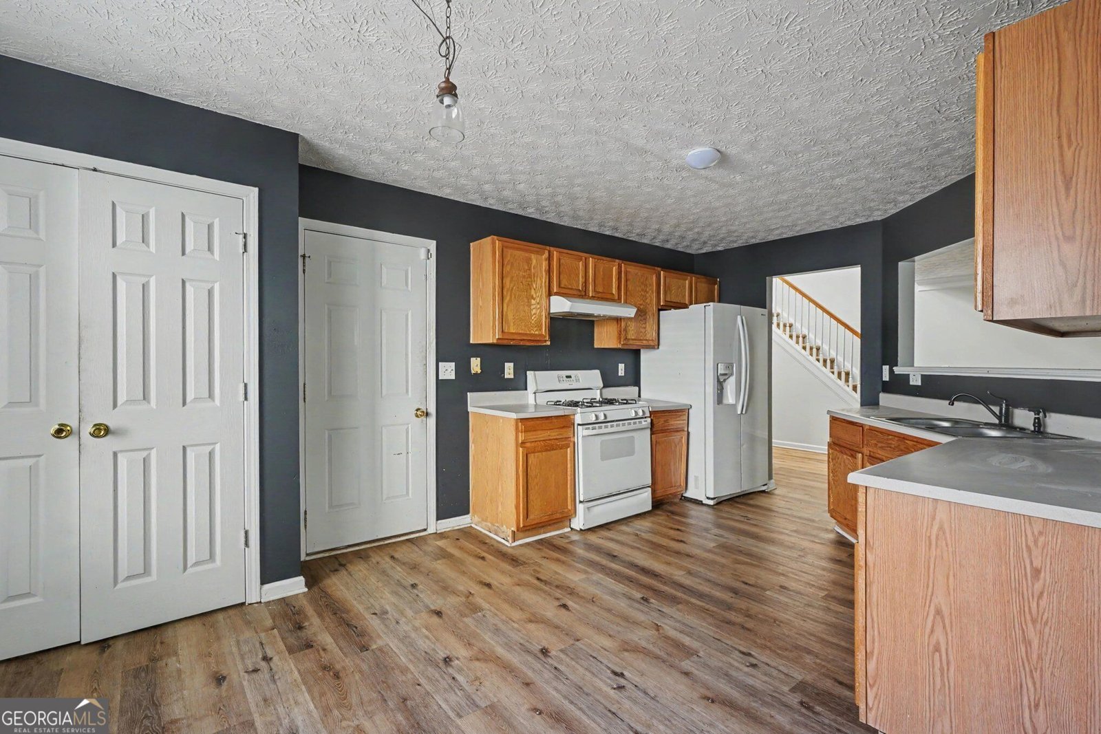 554 Arbor Ridge Drive Stone Mountain - Photo 9