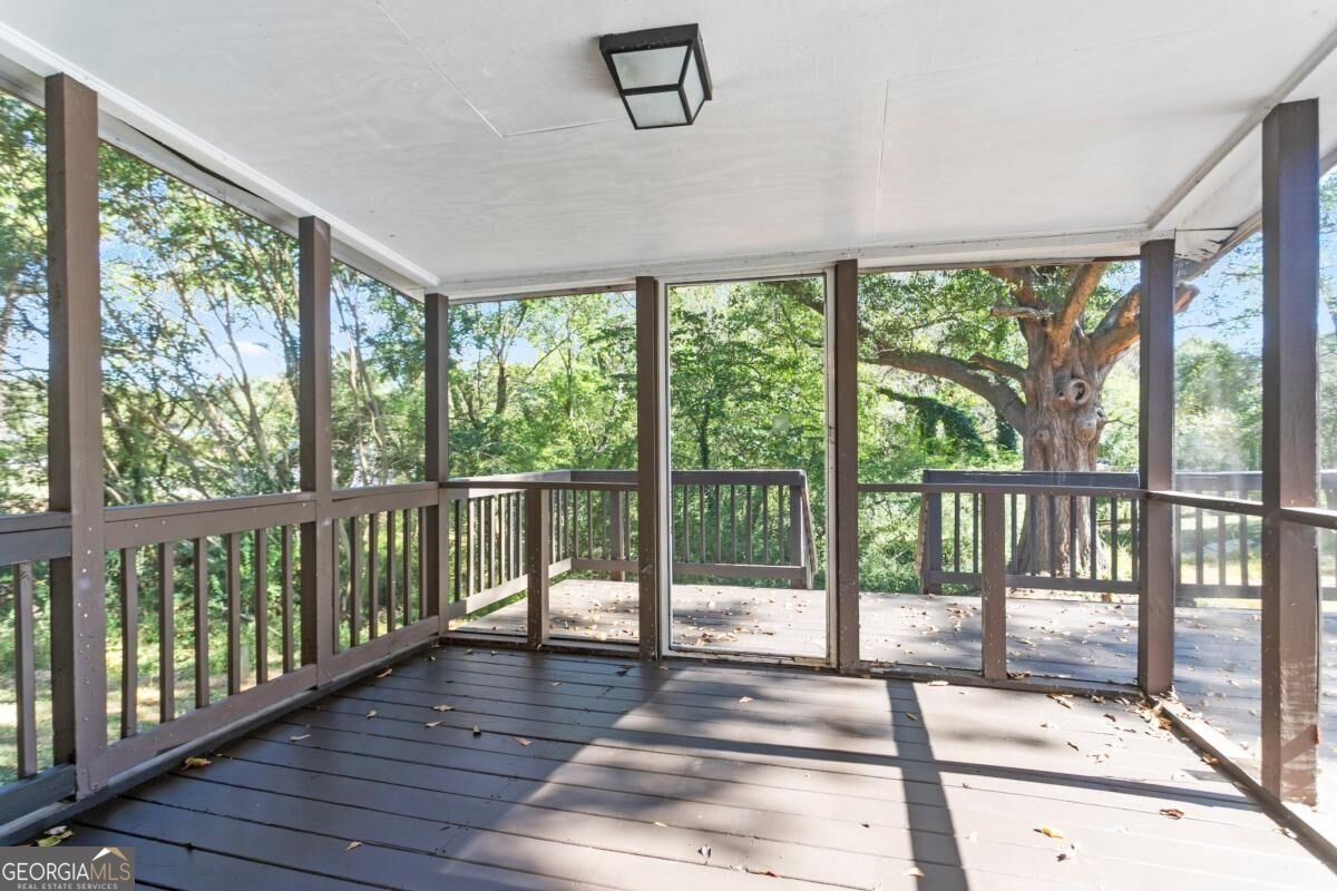 676 Tarkington Road Stone Mountain - Photo 8