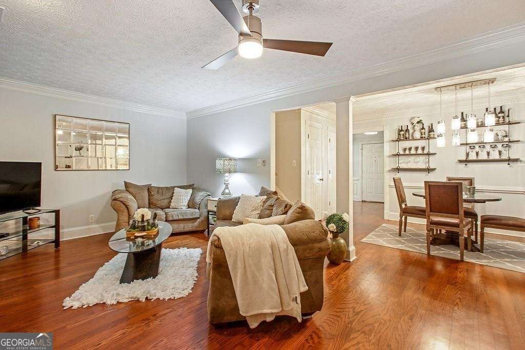 7904 Briar Villa Place Sandy Springs - Photo 13