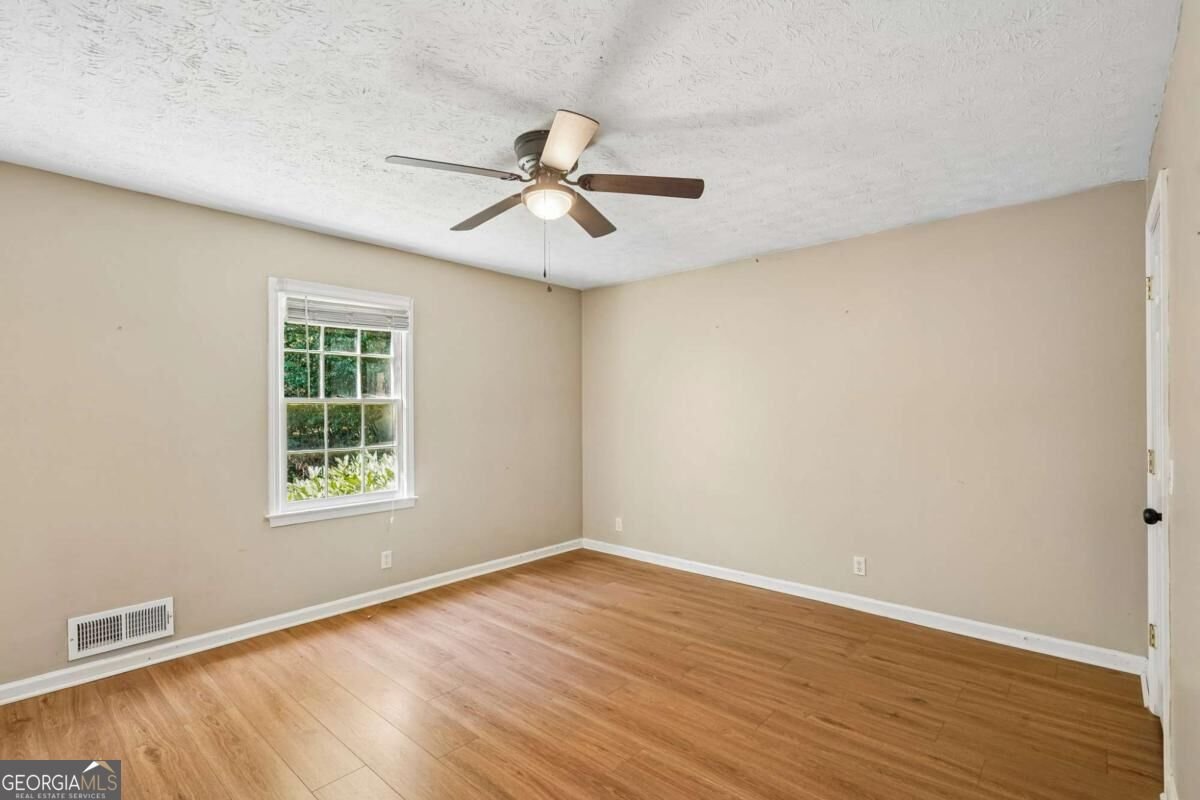 2520 Suncrest Court Buford - Photo 18