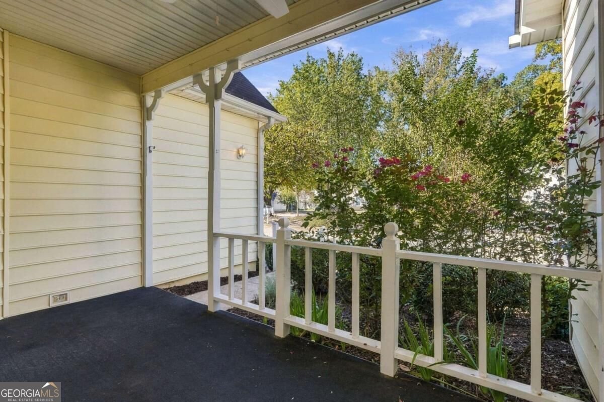 116 Victoria Way Roswell - Photo 7