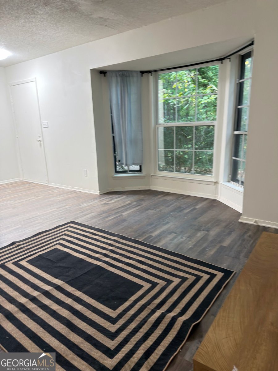 722 Garden View Drive Stone Mountain - Photo 15
