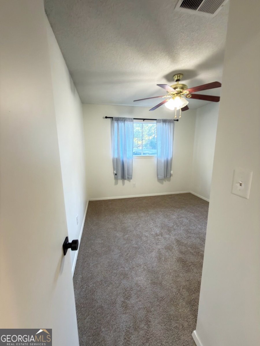 722 Garden View Drive Stone Mountain - Photo 20