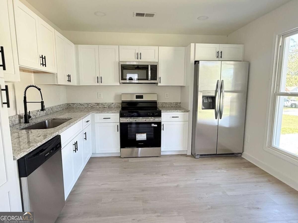 110 Elizabeth Street Griffin - Photo 9