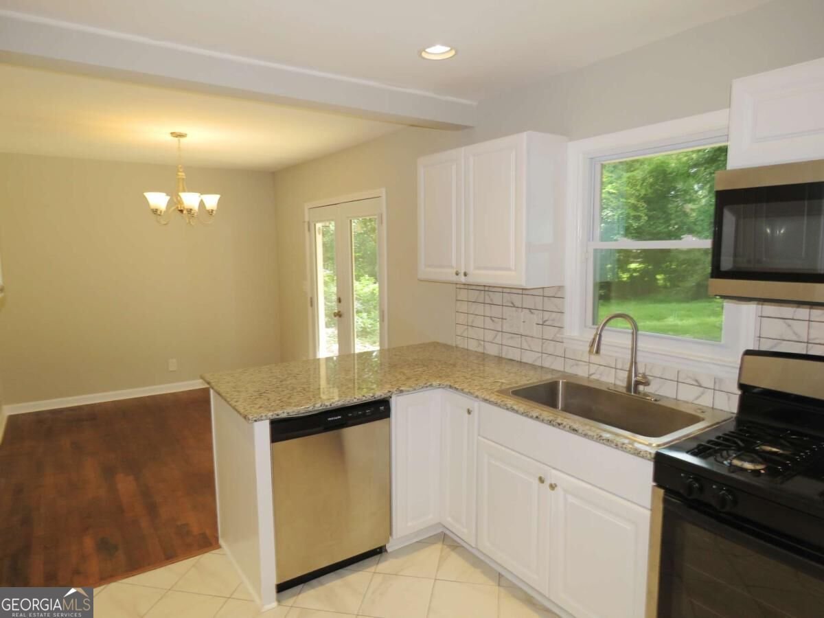1374 Margarette Drive Decatur - Photo 17