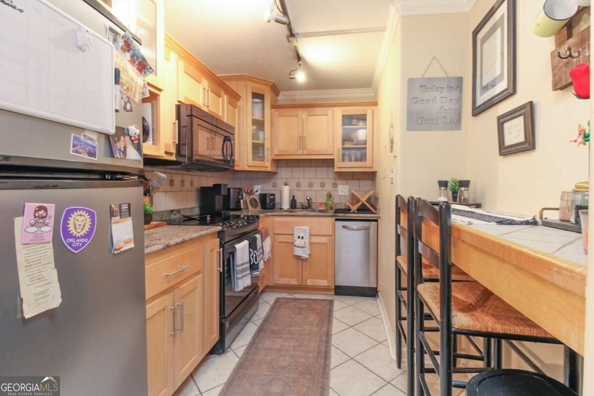 655 Campus Road Athens - Photo 6