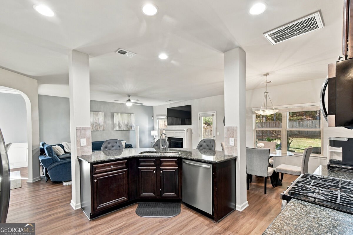 6736 Oak Hill Place Fairburn - Photo 18