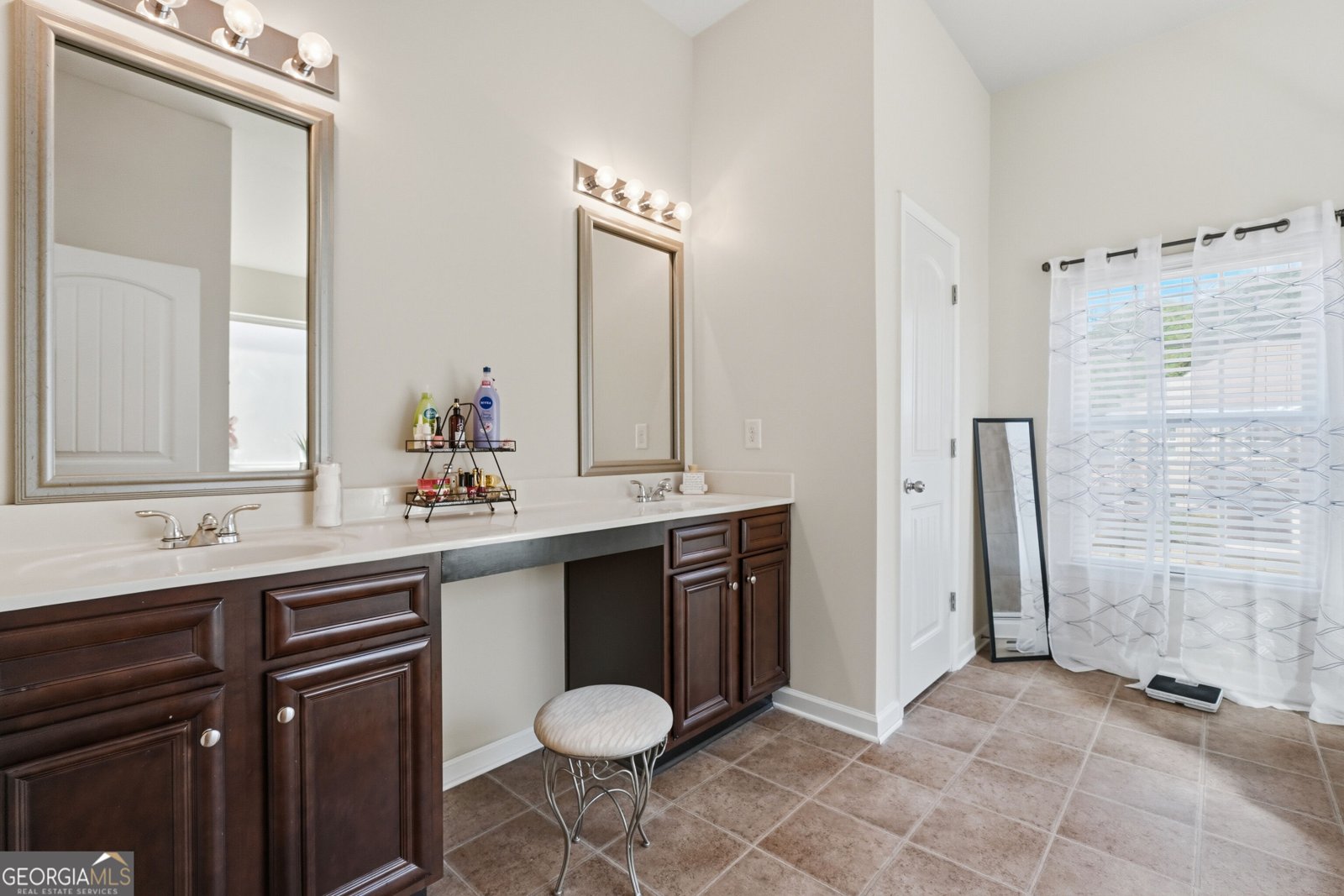 7538 Bowhead Court Fairburn - Photo 7