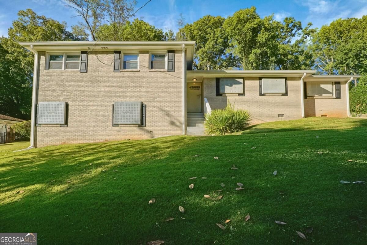 1734 Mary Lou Lane Atlanta - main photo