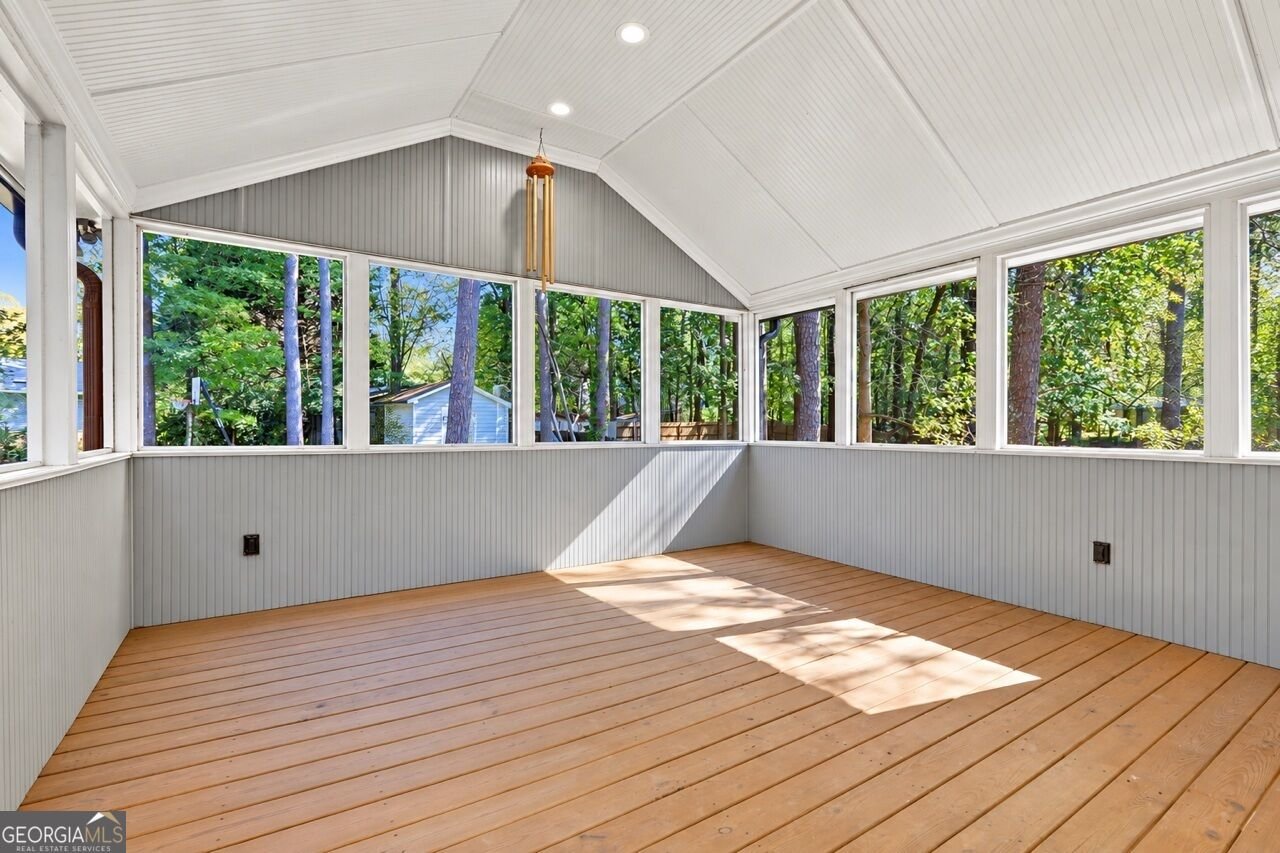 2710 Spring Ridge Circle Snellville - Photo 15