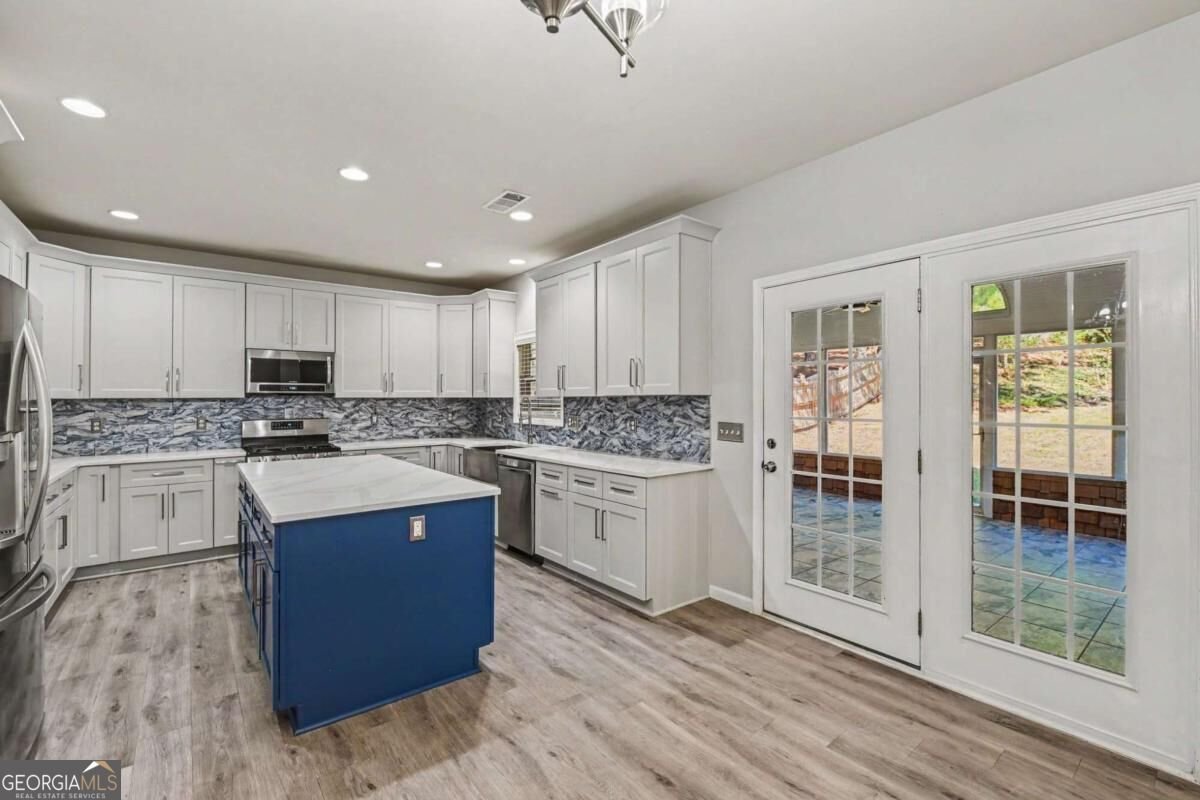 787 King Sword Court Mableton - Photo 16