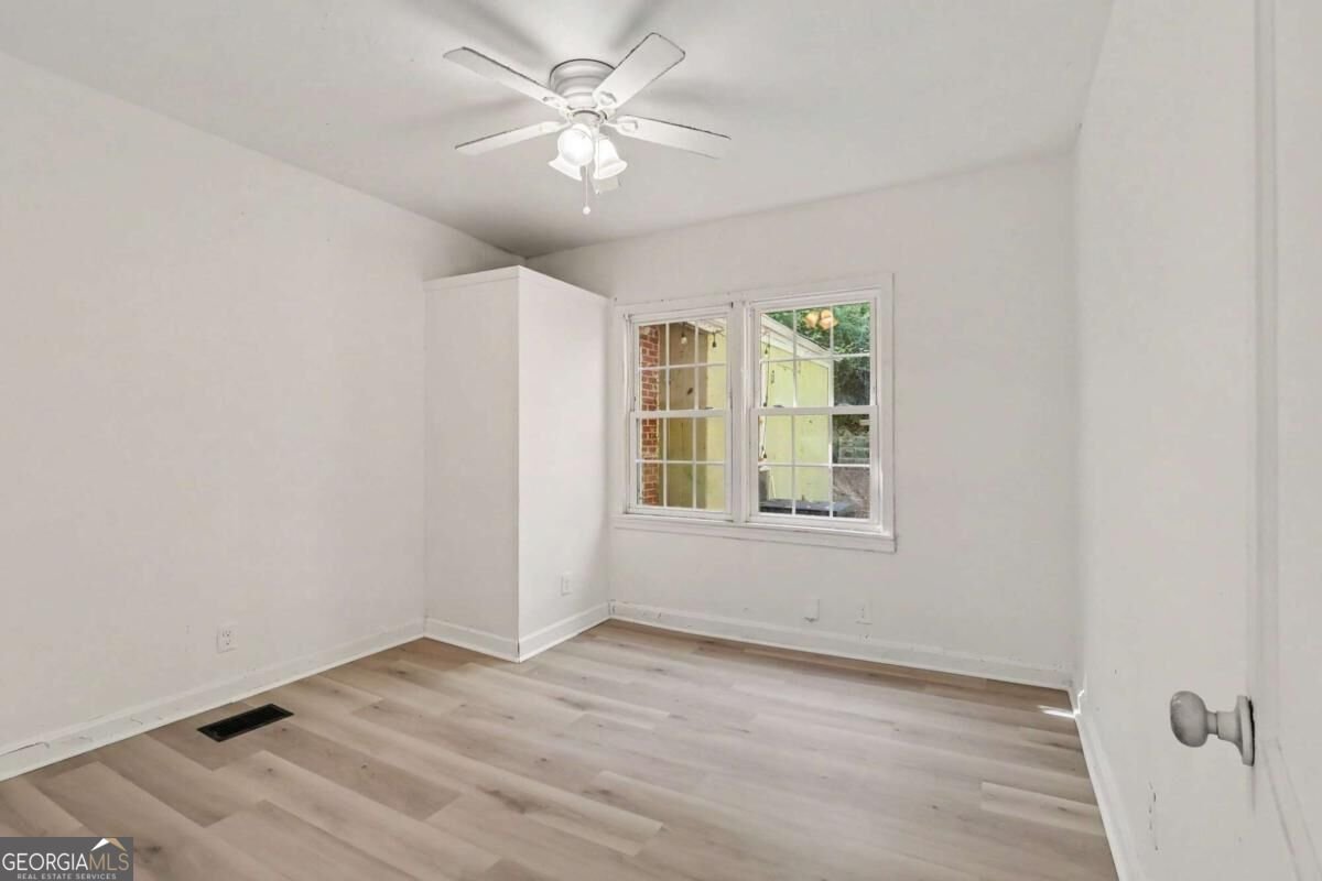 2639 Jewel Street East Point - Photo 15
