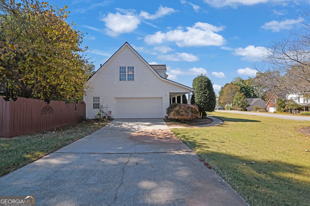 607 Jules Crest Court Lawrenceville - Photo 3