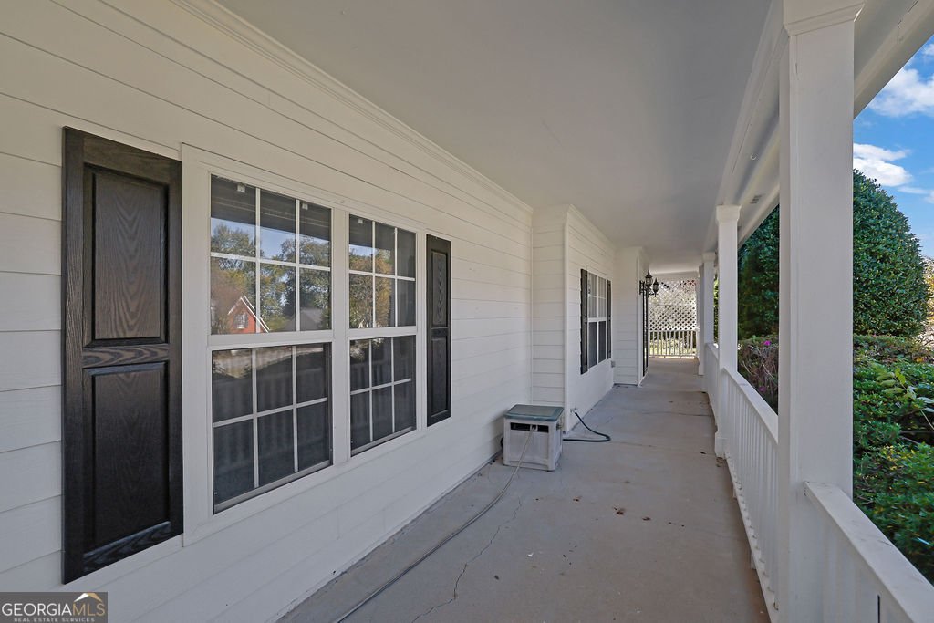 607 Jules Crest Court Lawrenceville - Photo 4