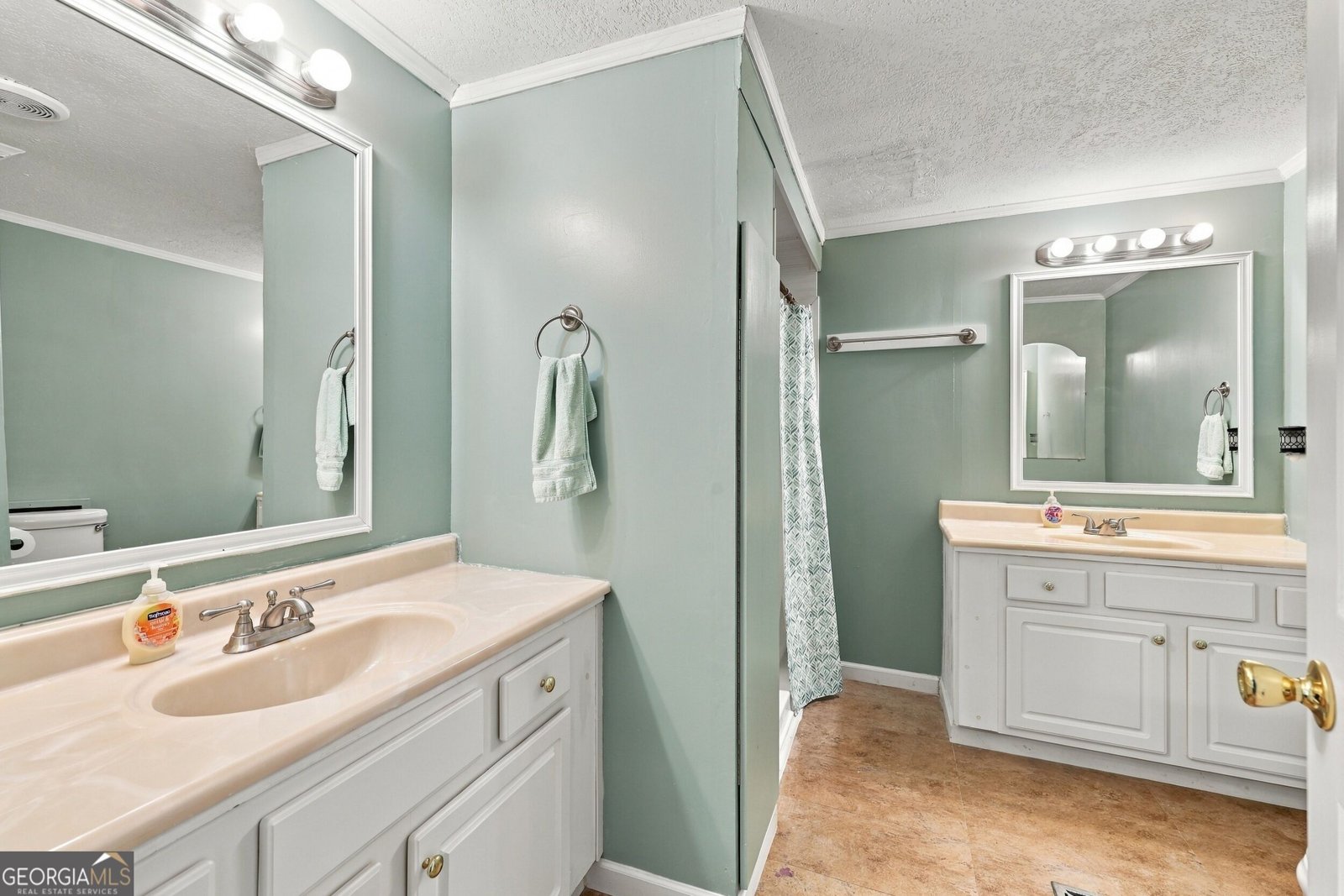 436 CHATEAU VILLAGE Drive MARTIN - Photo 28