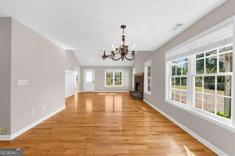 5283 Grant Road Gainesville - Photo 16