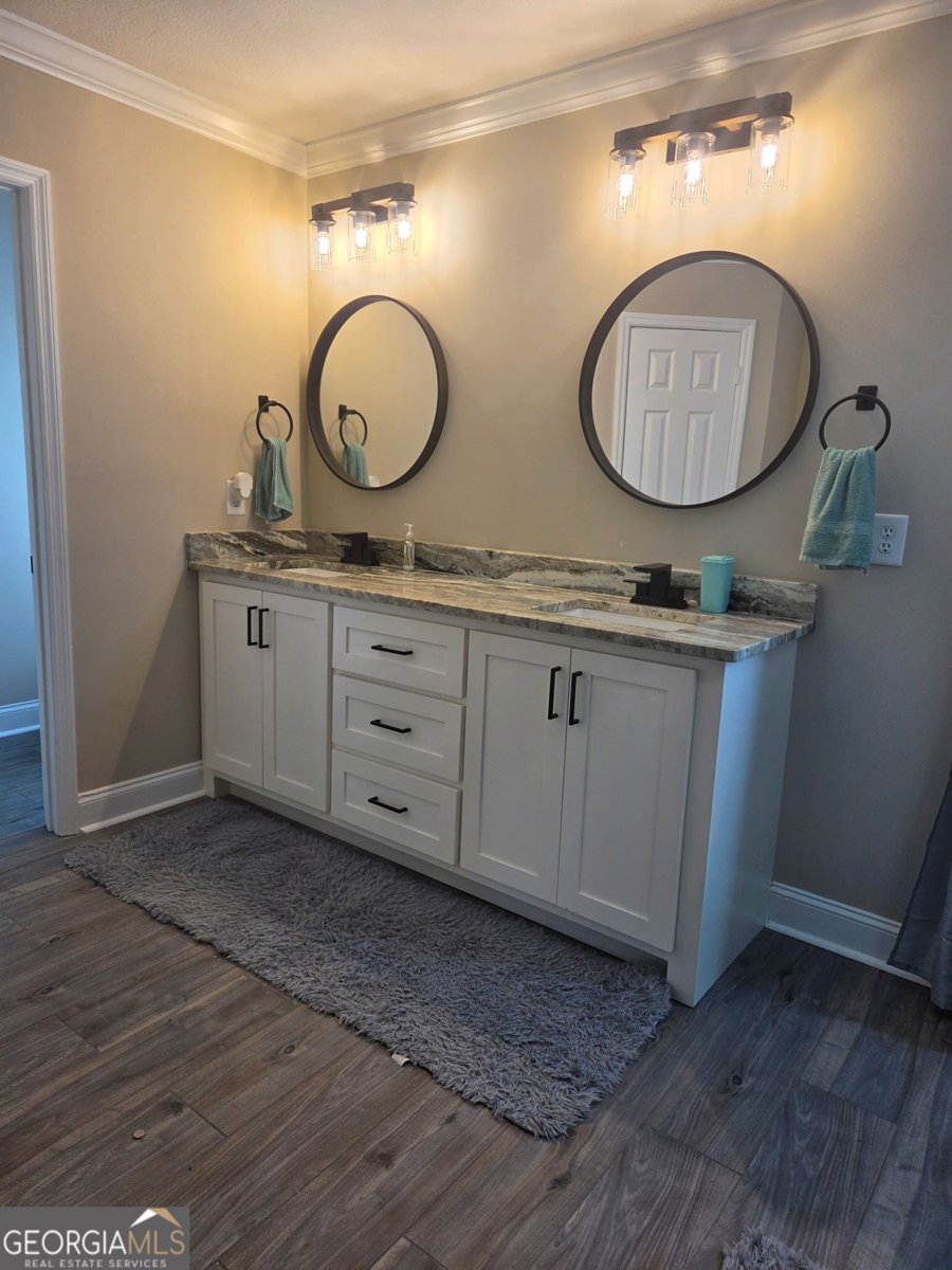 170 Jay Ct Byron - Photo 12