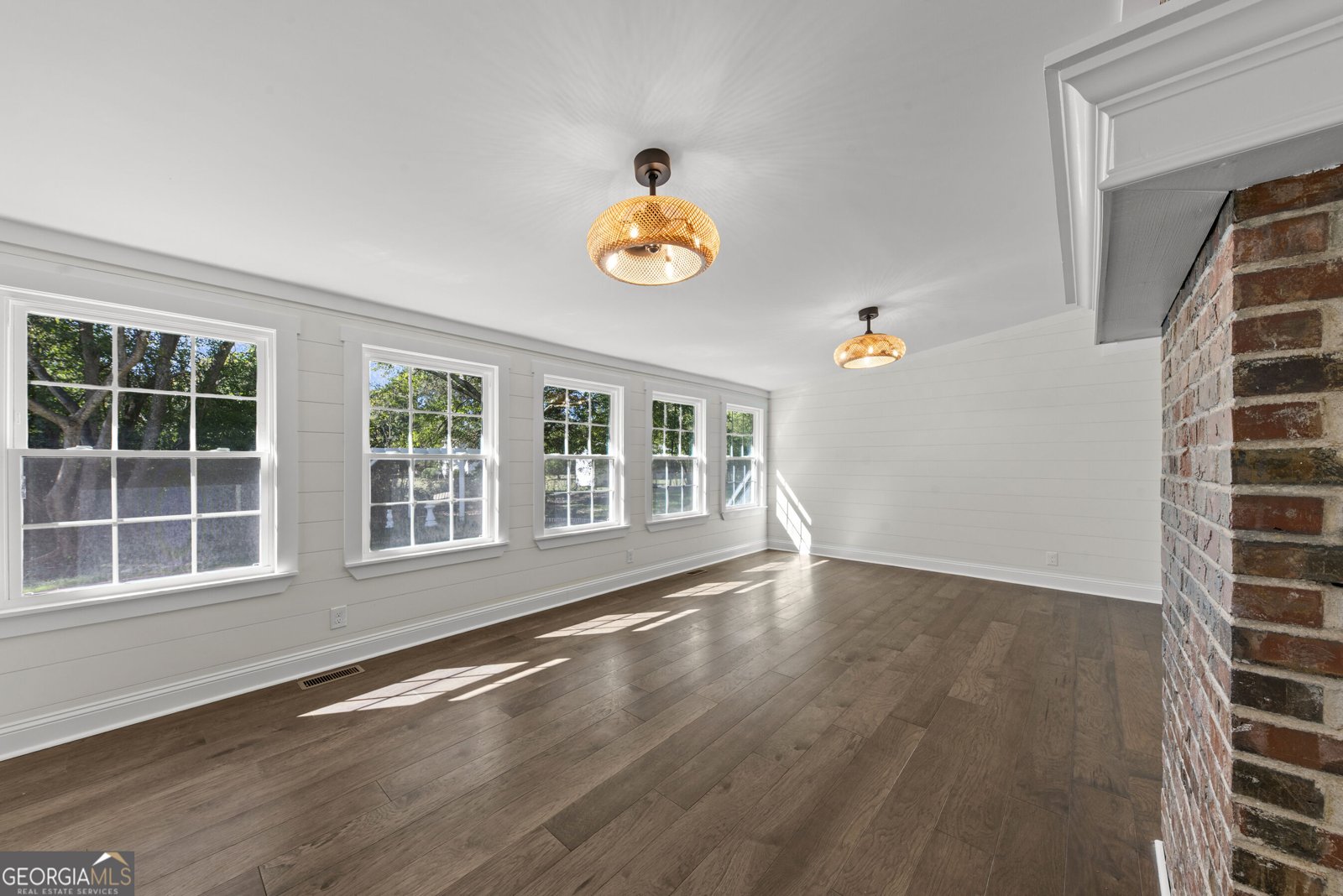 1070 Eugene Madison - Photo 25