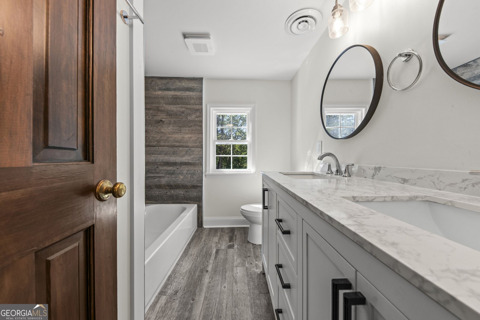1070 Eugene Madison - Photo 40