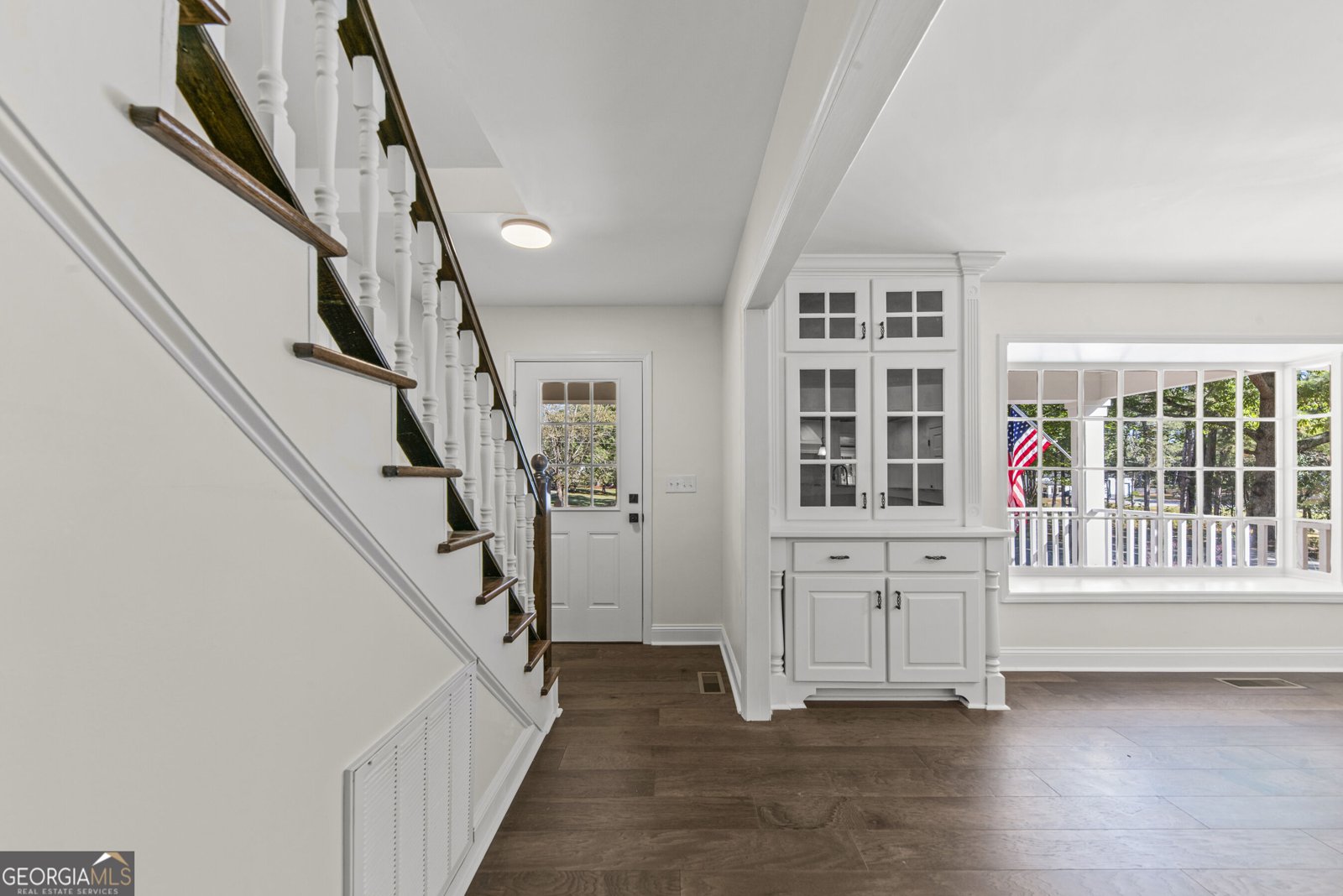 1070 Eugene Madison - Photo 6