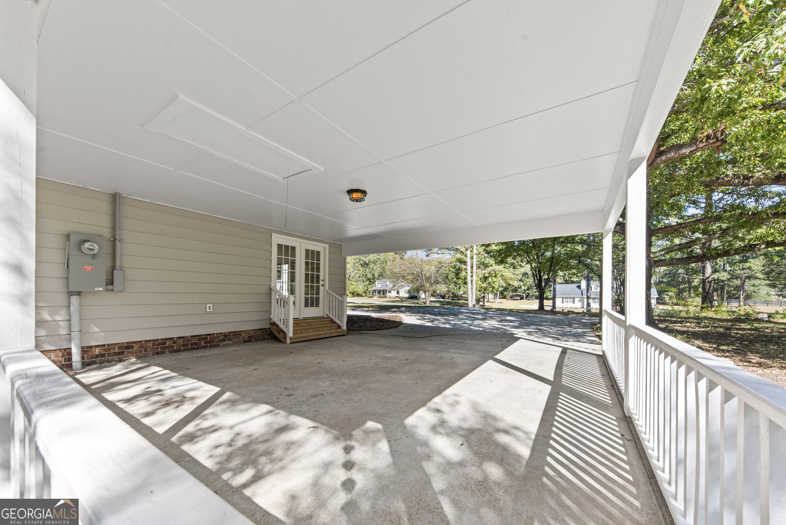 1070 Eugene Madison - Photo 9