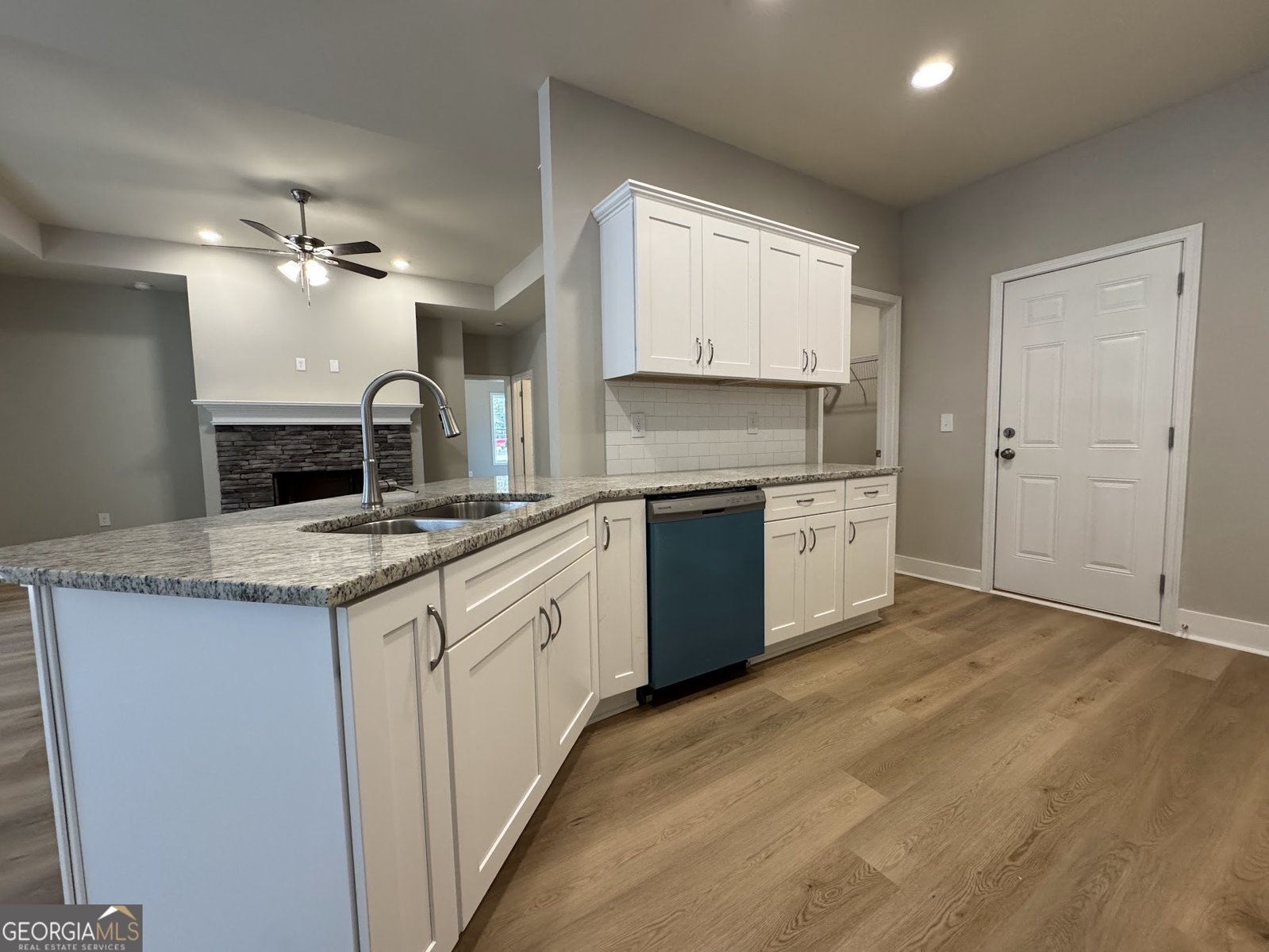 183 Country World Drive Macon - Photo 11