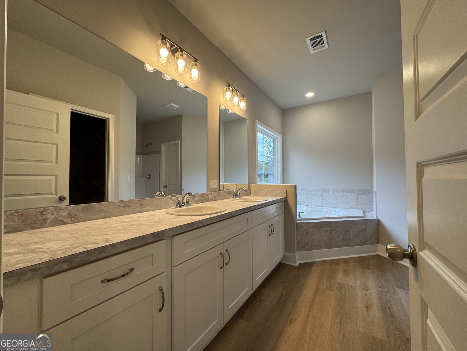 183 Country World Drive Macon - Photo 20