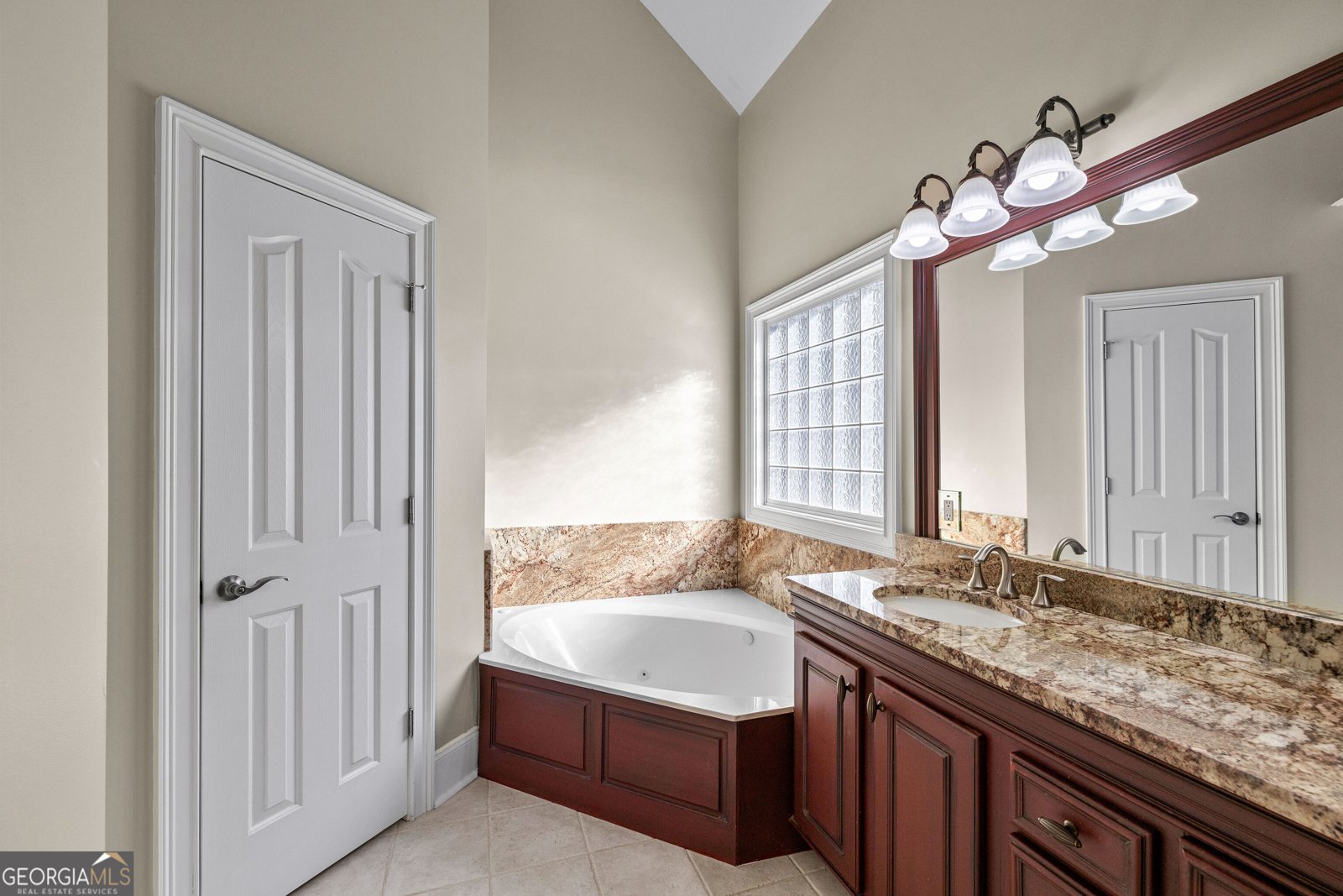 123 Crown Court Peachtree City - Photo 37