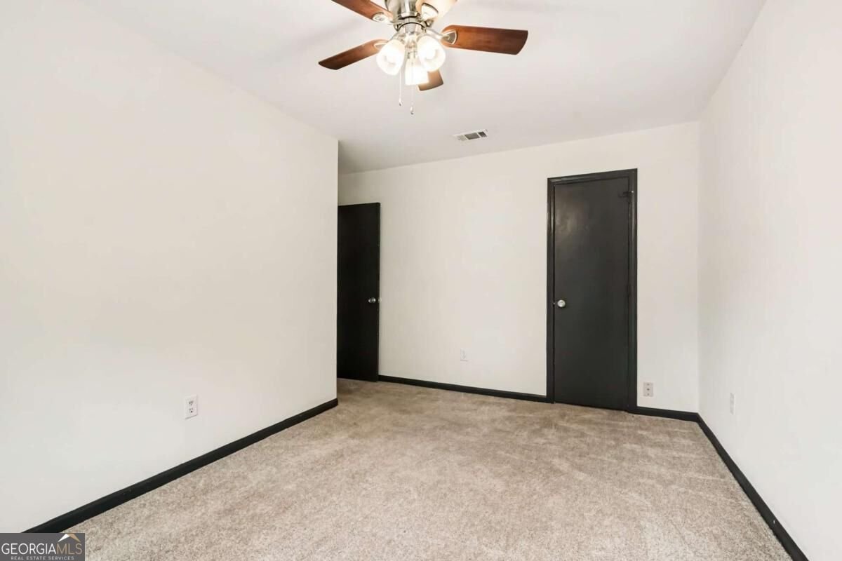 2100 Kings Gate Circle Snellville - Photo 14