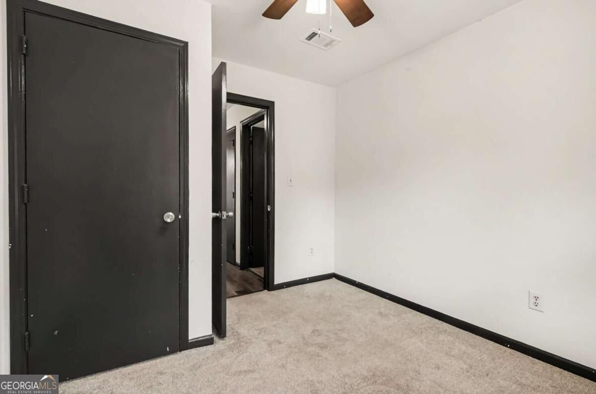 2100 Kings Gate Circle Snellville - Photo 18