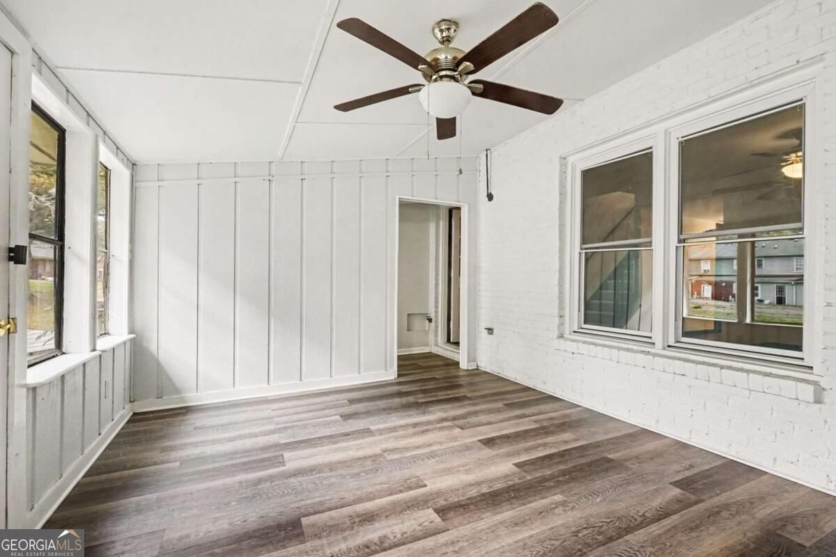 2100 Kings Gate Circle Snellville - Photo 9