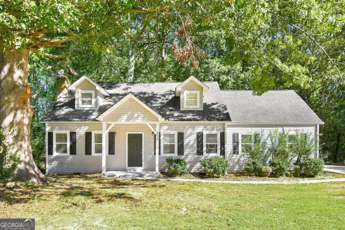 3230 Grand Central Drive Snellville - main photo