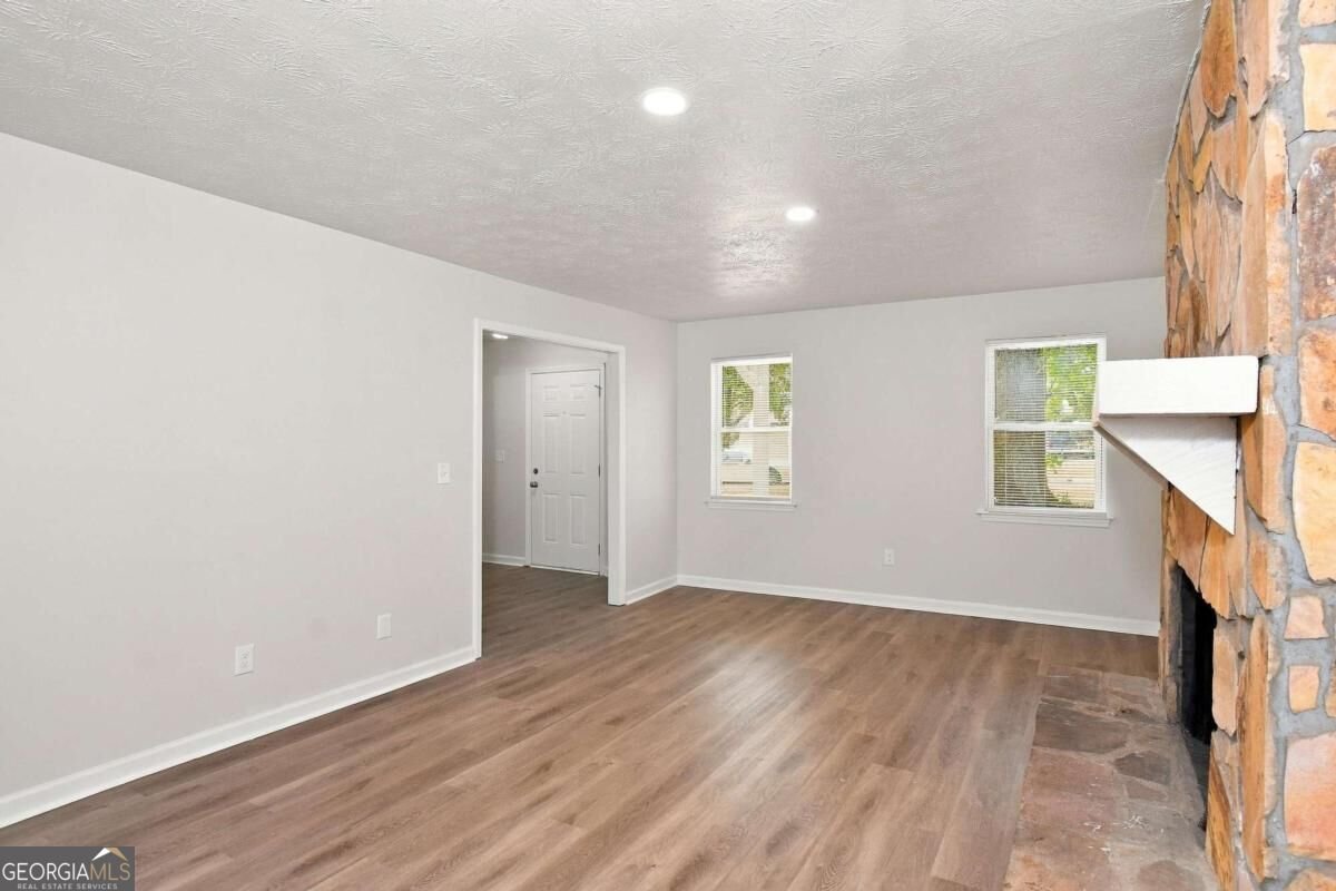 3230 Grand Central Drive Snellville - Photo 6