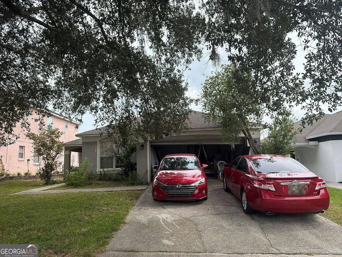 2057 Hemingway Avenue Haines City - main photo