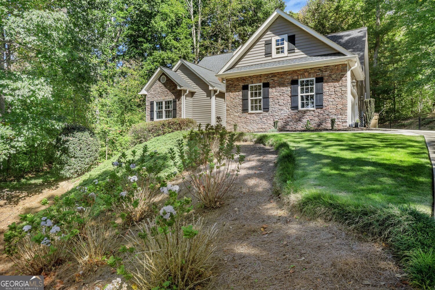 5433 Speckled Wood Lane Gainesville - main photo