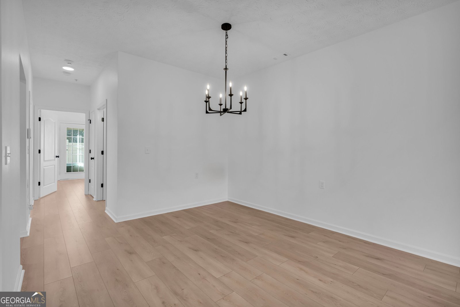 6832 Tara Oaks Drive Riverdale - Photo 9