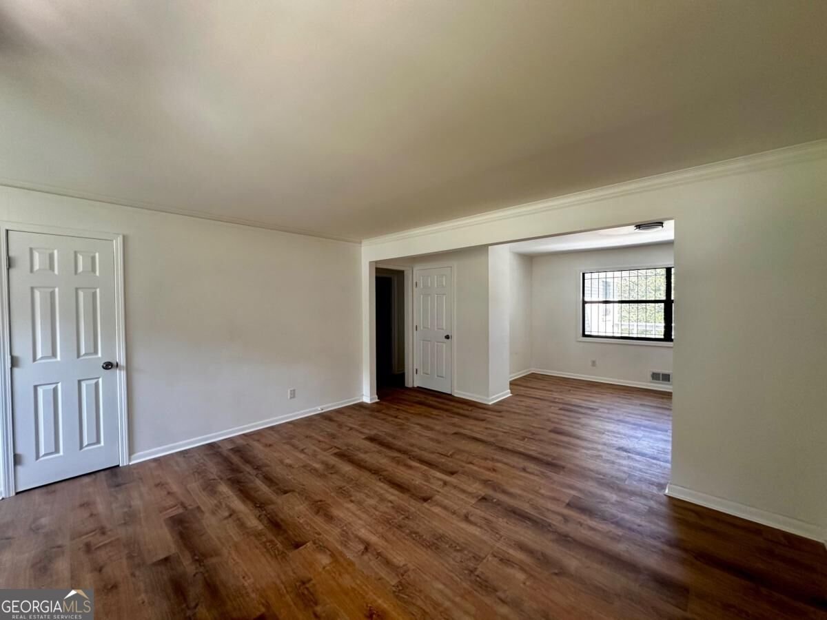1724 Cherry Valley Circle Atlanta - Photo 6