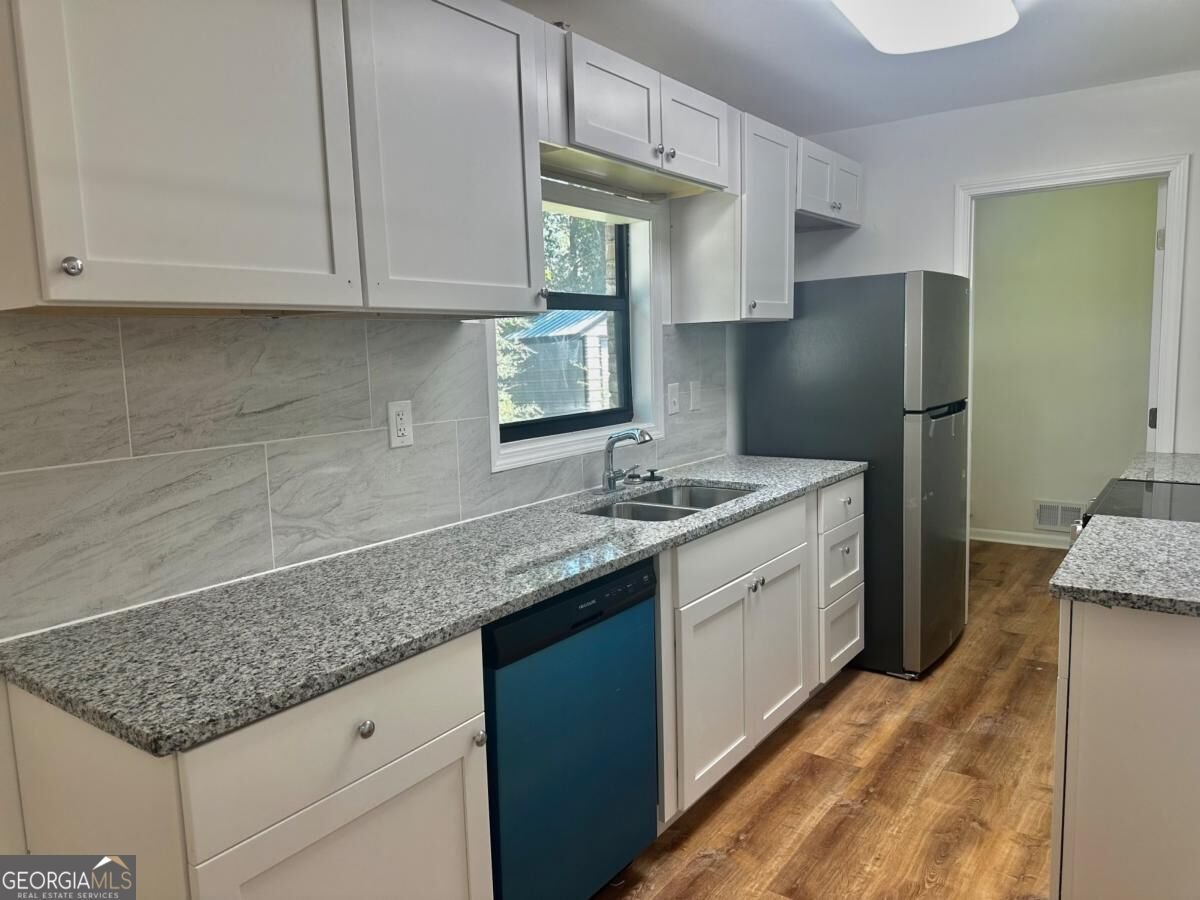 1724 Cherry Valley Circle Atlanta - Photo 7