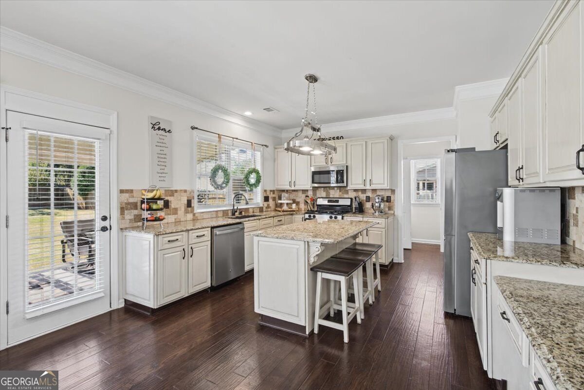 239 Revillion Way Woodstock - Photo 12