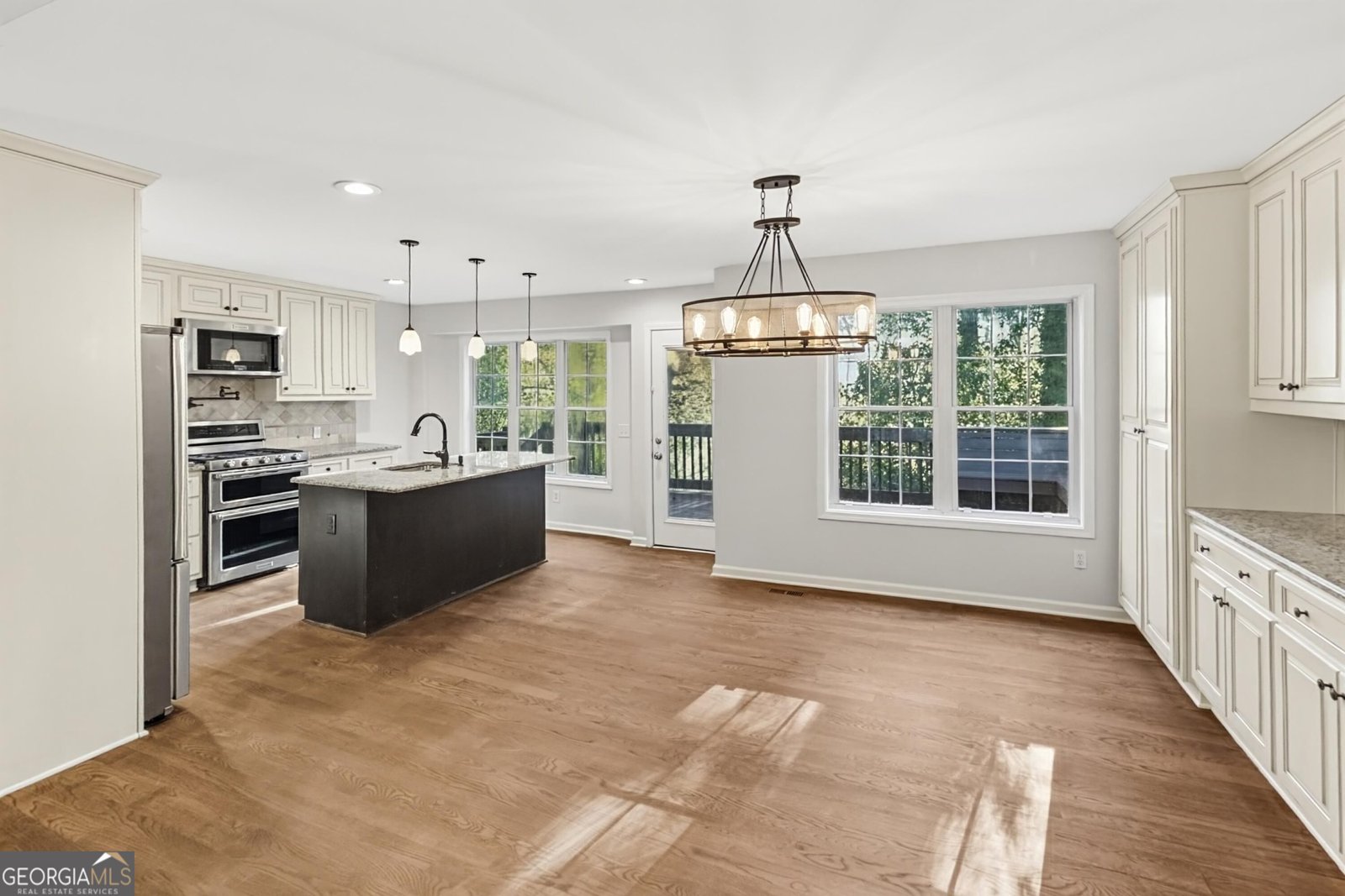 1608 Barrier Road Marietta - Photo 6