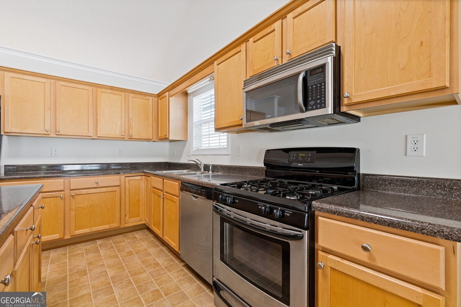 1448 Dulwich Court Lawrenceville - Photo 10
