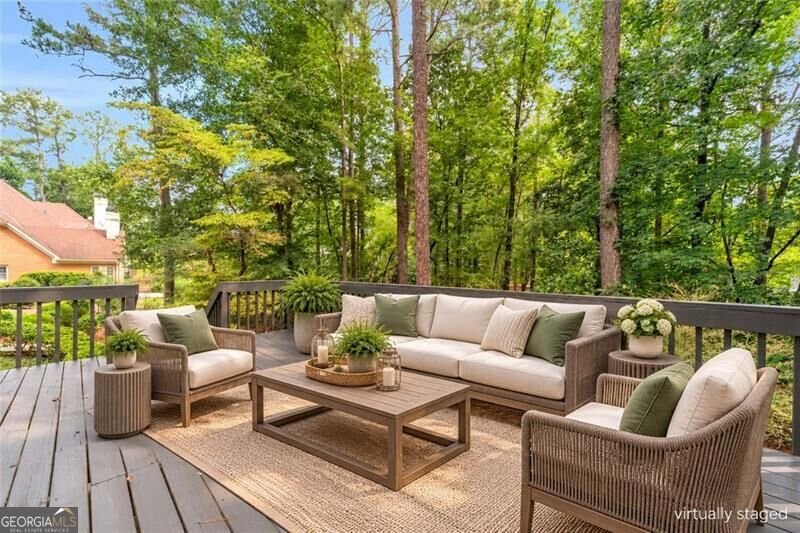 1070 Abingdon Lane Johns Creek - Photo 12