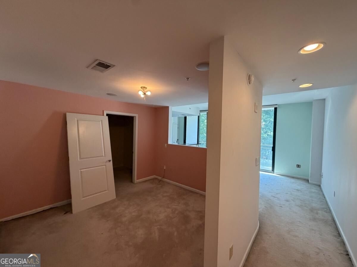 3040 PEACHTREE Road Atlanta - Photo 17