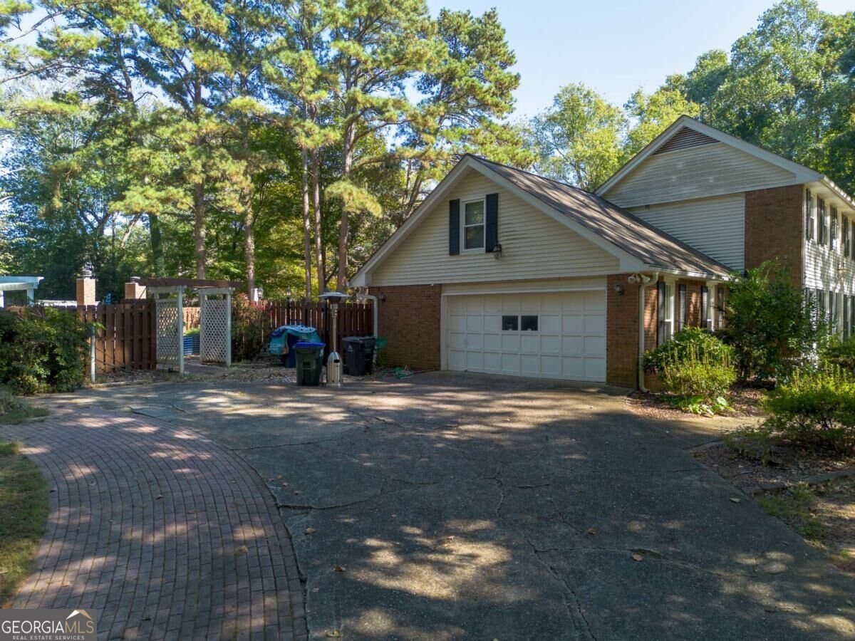 245 Waverly Hall Drive Roswell - Photo 52