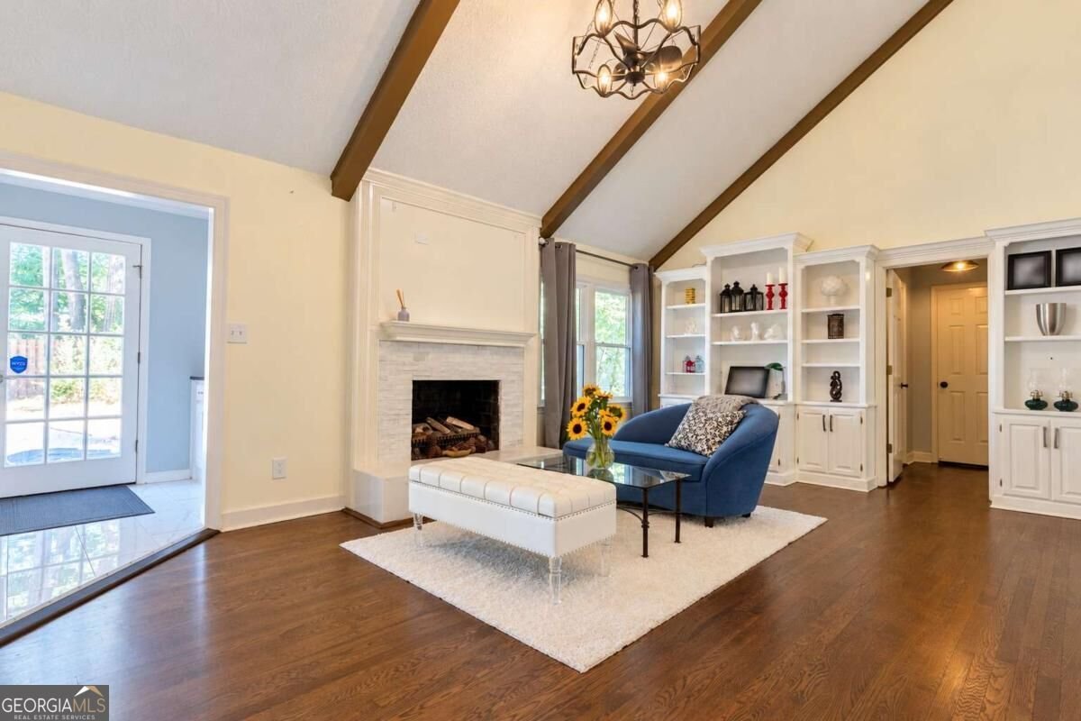 245 Waverly Hall Drive Roswell - Photo 7