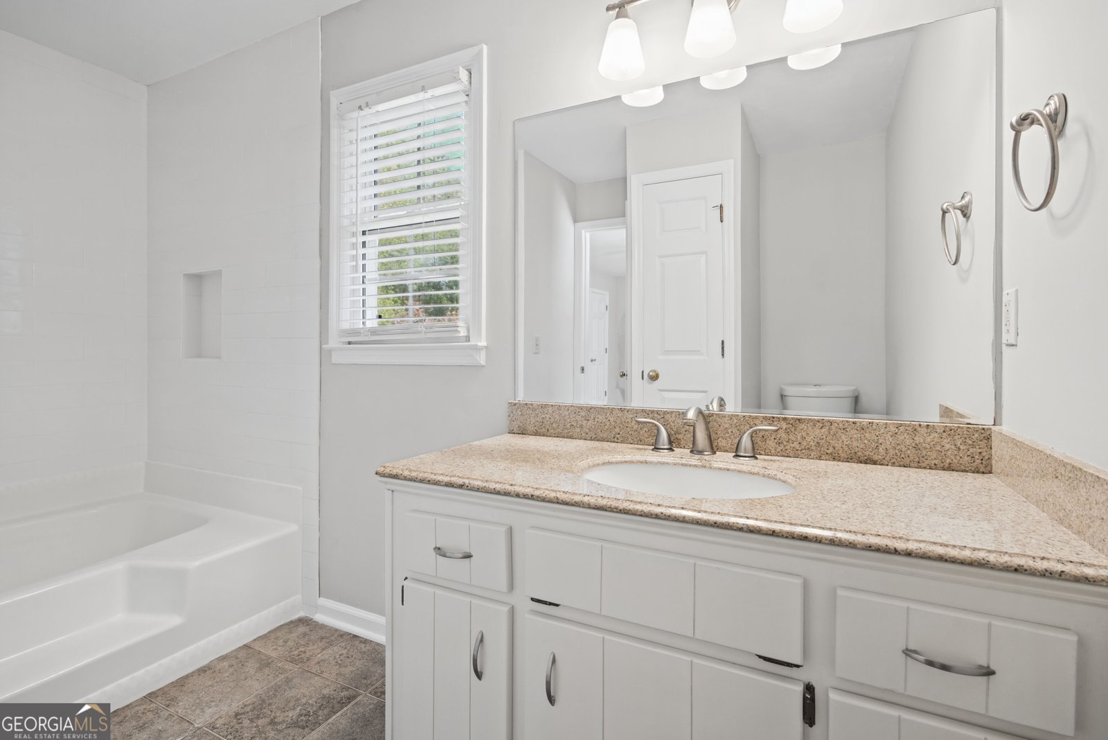 3111 Lakepoint Circle Acworth - Photo 29