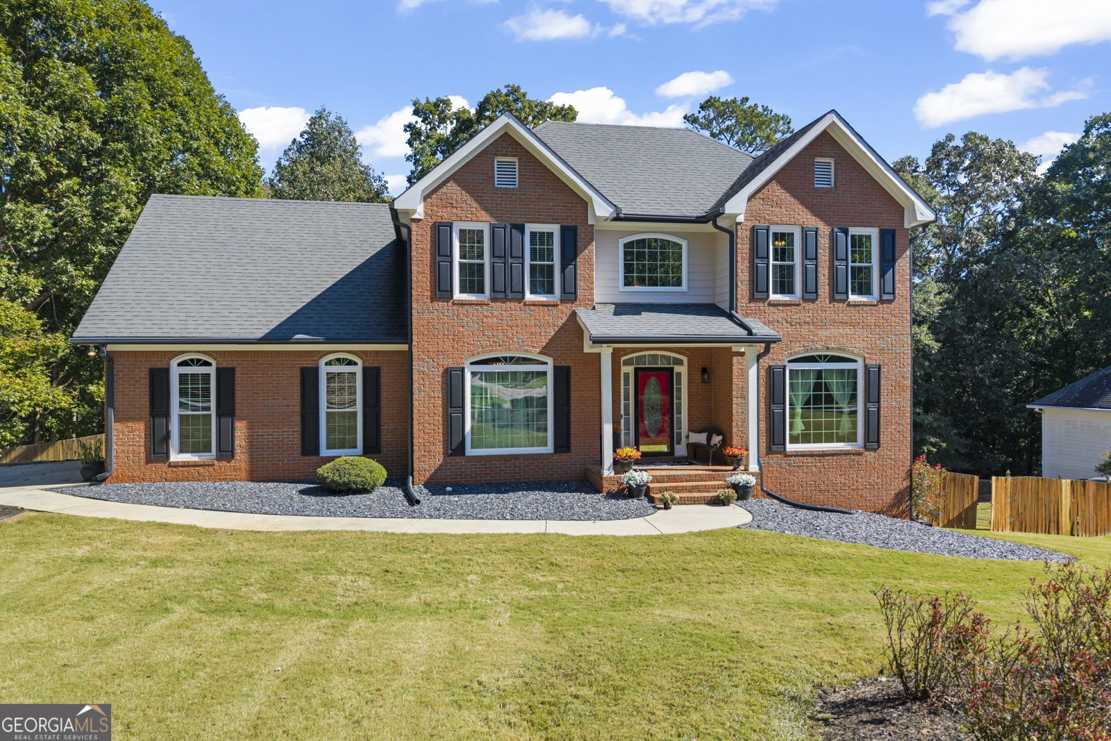 1620 Woodridge Bend McDonough - main photo