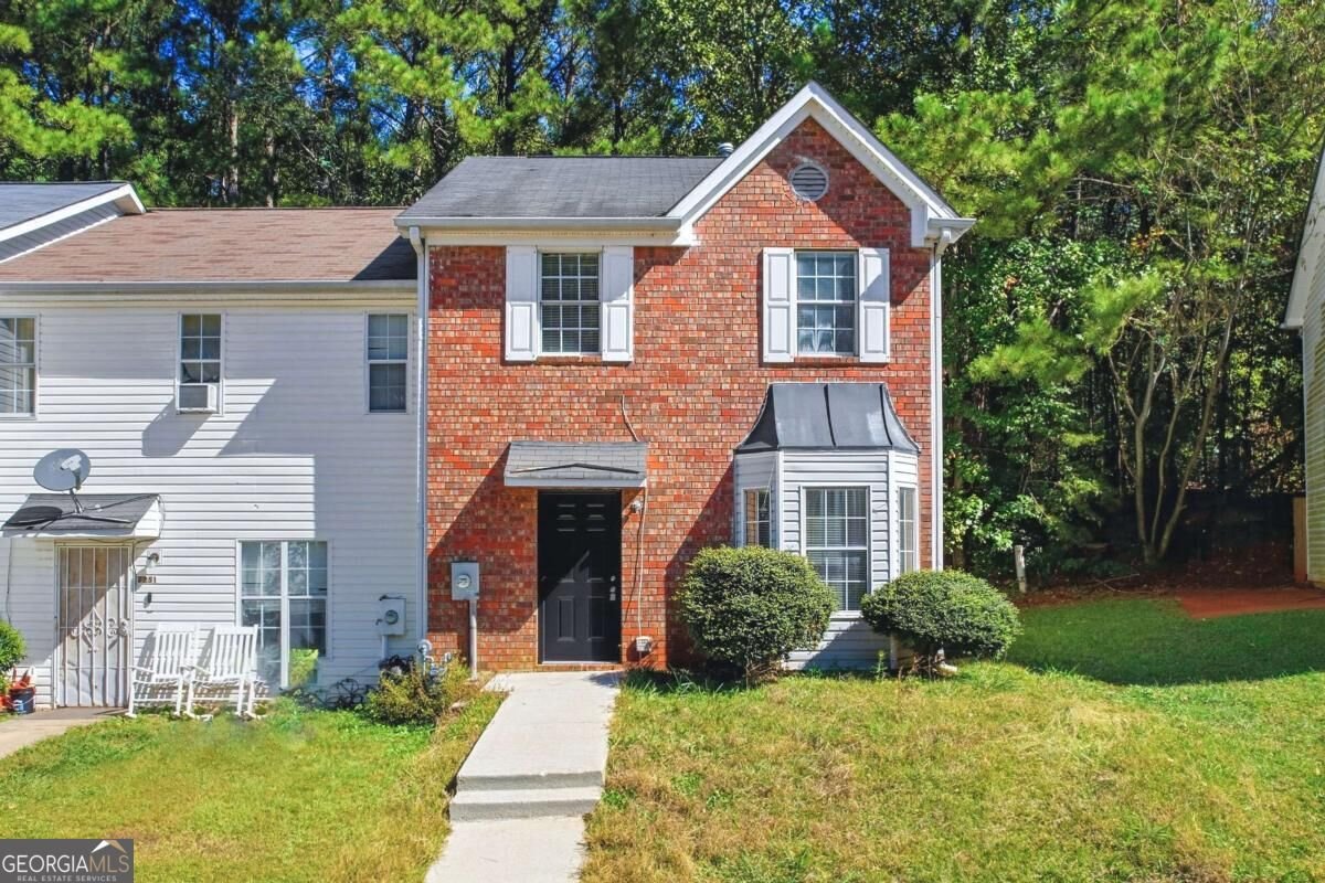 7253 Crestside Drive Austell - main photo