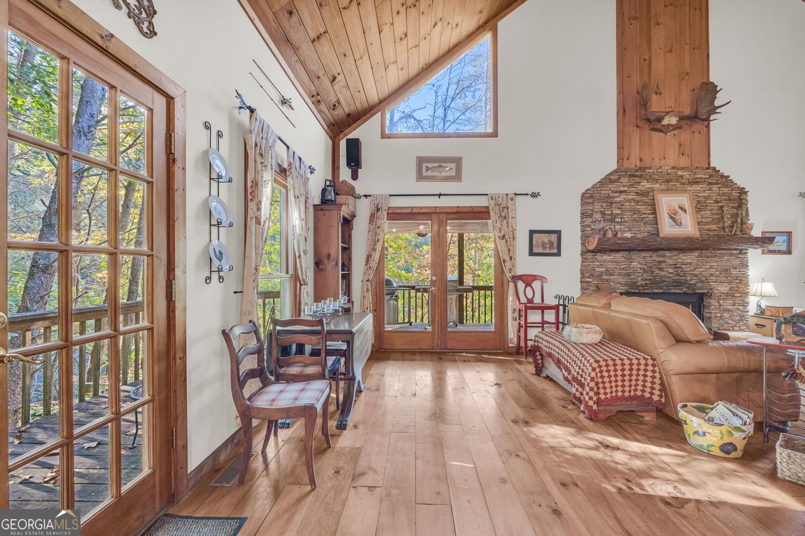 380 White Pine Circle Demorest - Photo 17