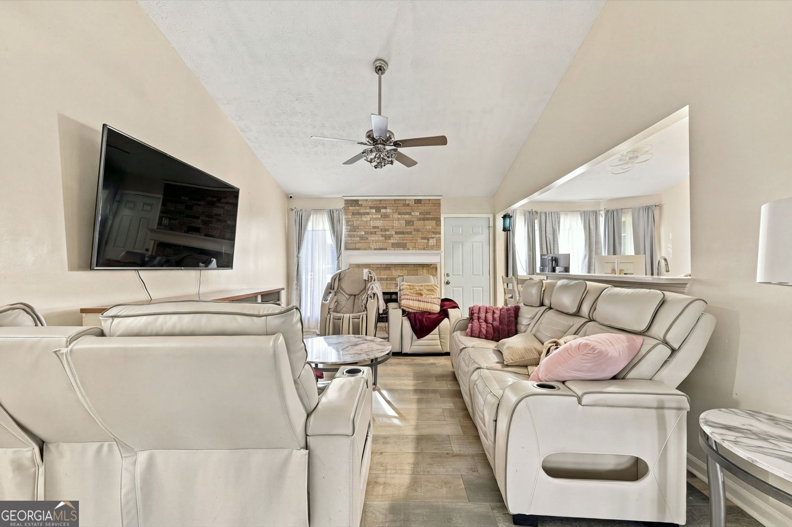 229 Kylman Court Lilburn - Photo 6